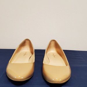 Cole Haan Nude Patent Leather Flats Size 8